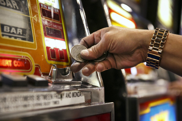 Что дают игровые автоматы с бонусами в казино Вулкан Платинум?
